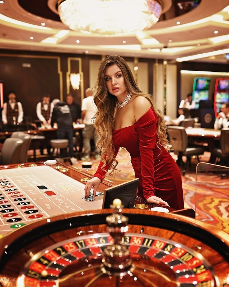 Mobile navigation across the 66zz betting platform on an everyday smartphone